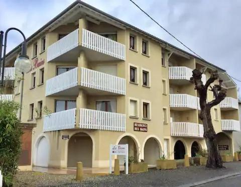 Appartement T1 A 300M Des Thermes De Barbotan Exterior photo